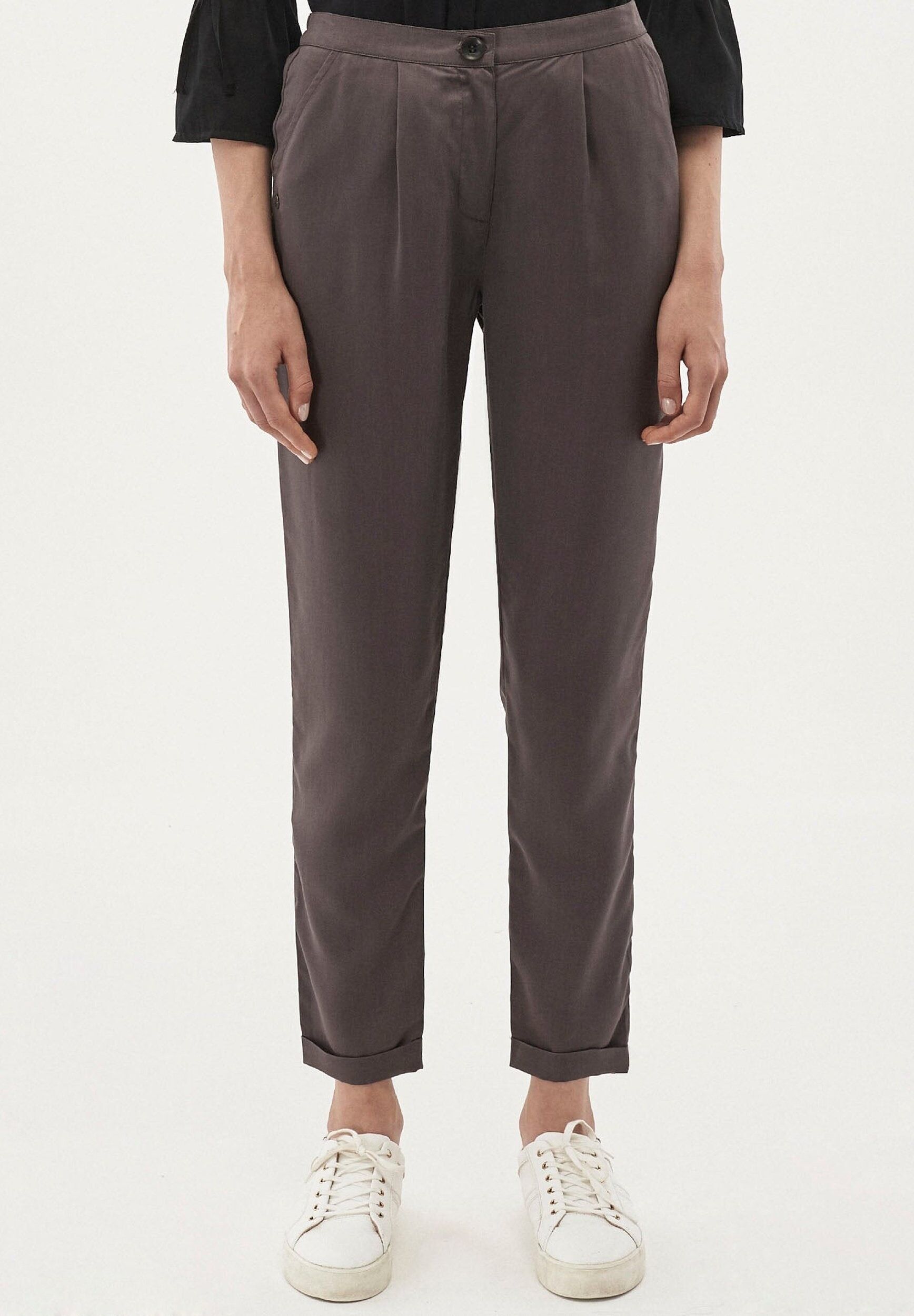 Pantaloni realizzati in TENCEL™ Lyocell con tasche laterali