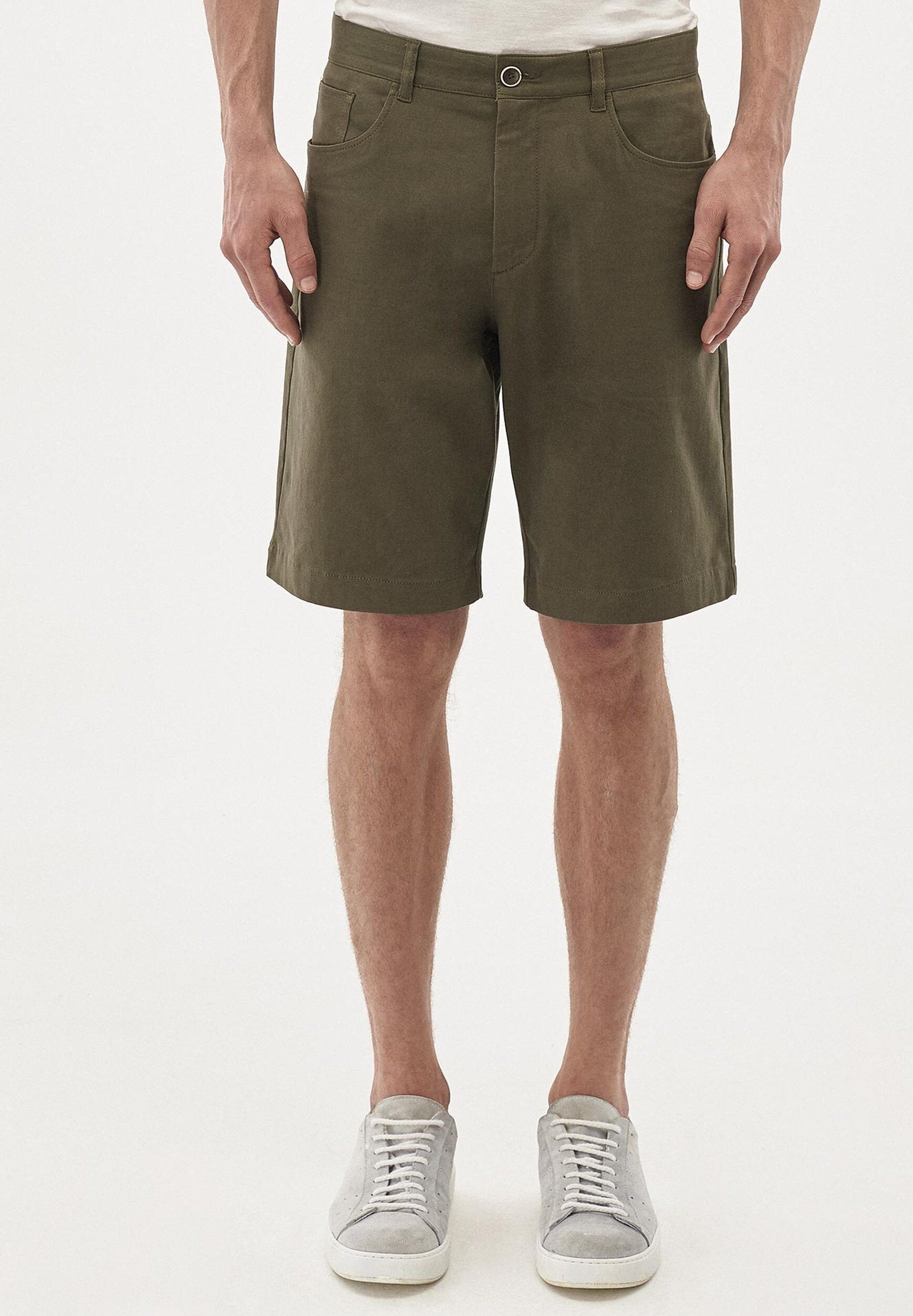 Pantaloncini realizzati in un mix di cotone biologico ed elastan