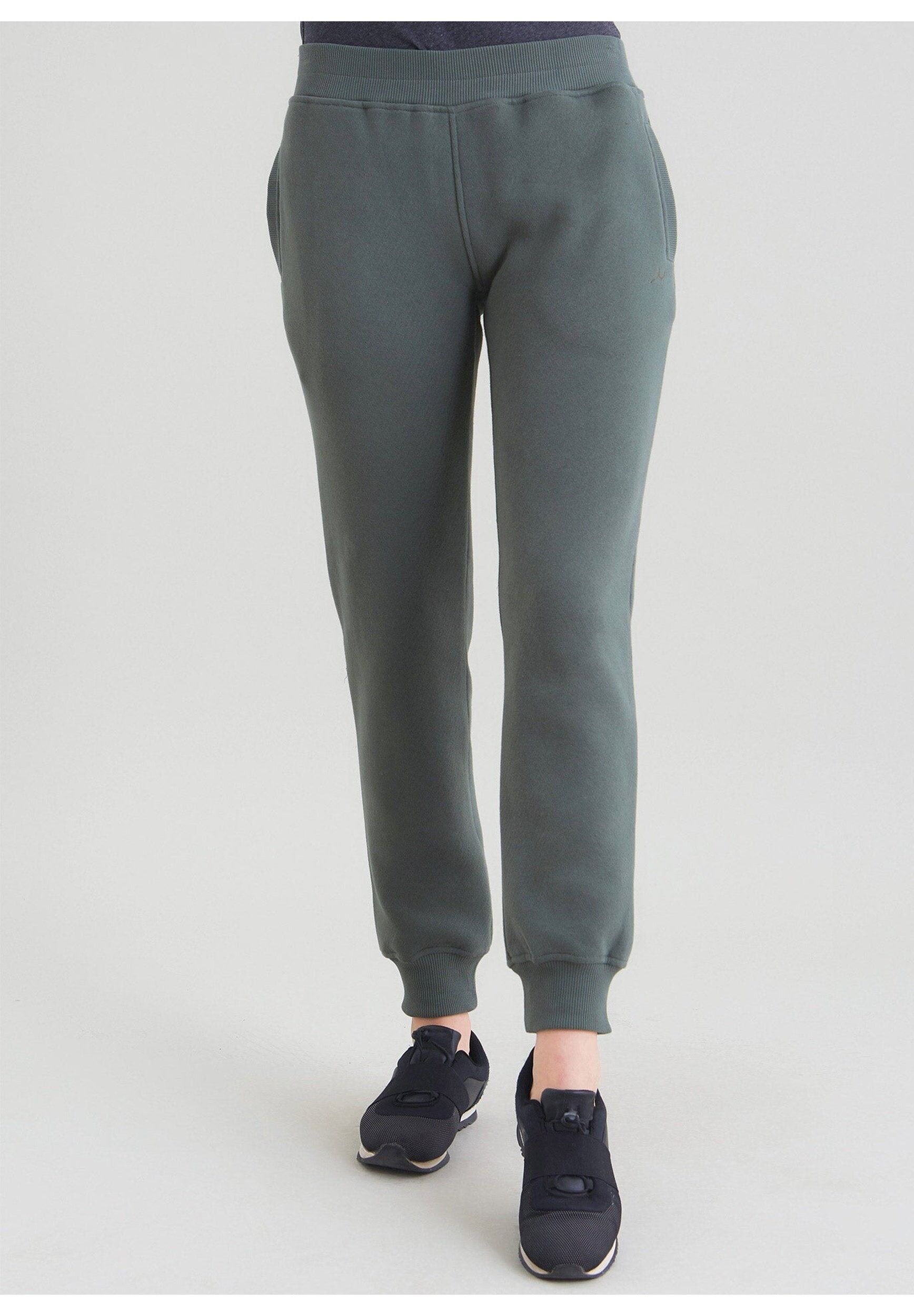 Pantaloni della tuta con tasche laterali realizzati in cotone biologico