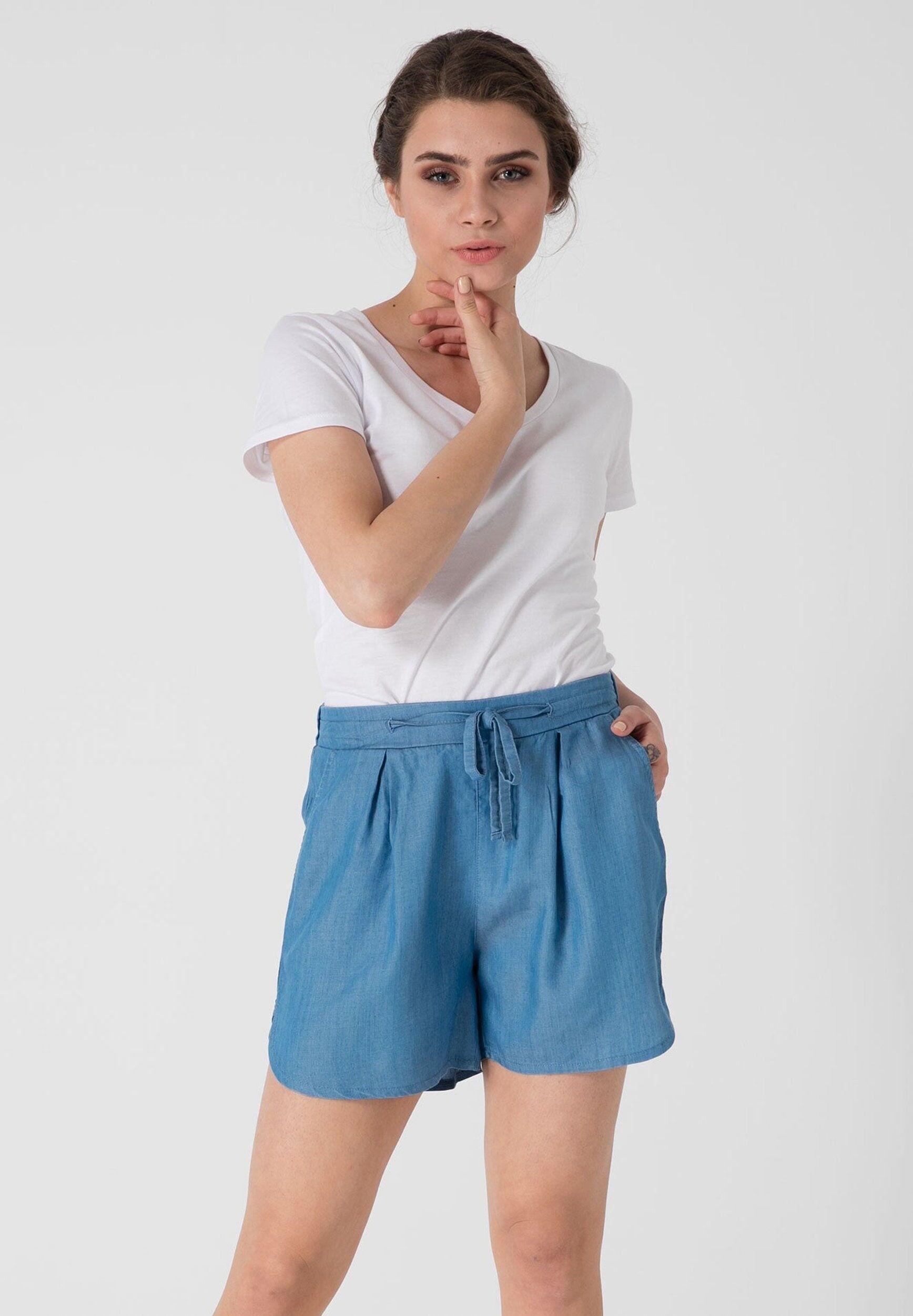 Pantaloncini realizzati in denim TENCEL™ Lyocell