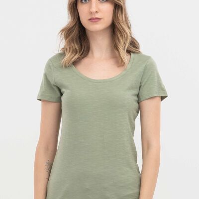 Basic T-shirt made of organic cotton
