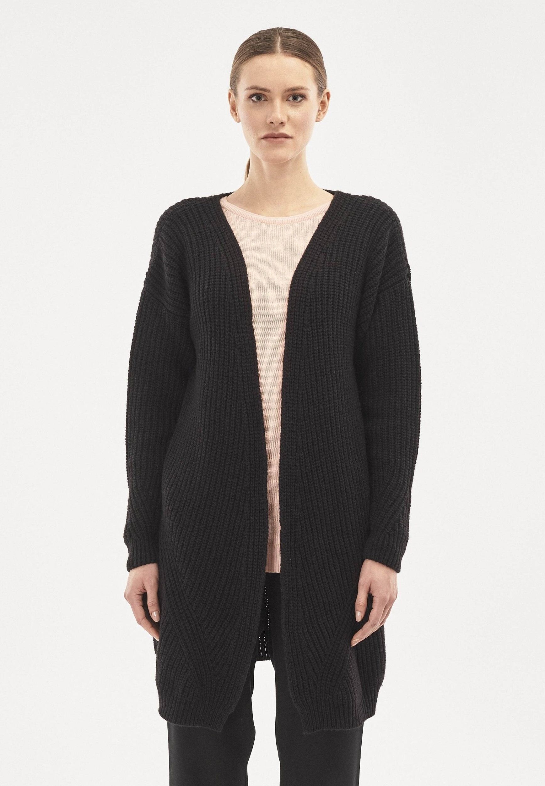 Cardigan lungo realizzato in lana merino biologica e cotone biologico