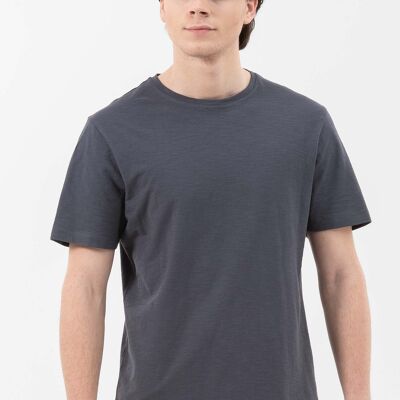 Basic T-shirt made of organic cotton