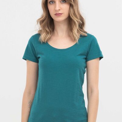 Basic T-shirt made of organic cotton