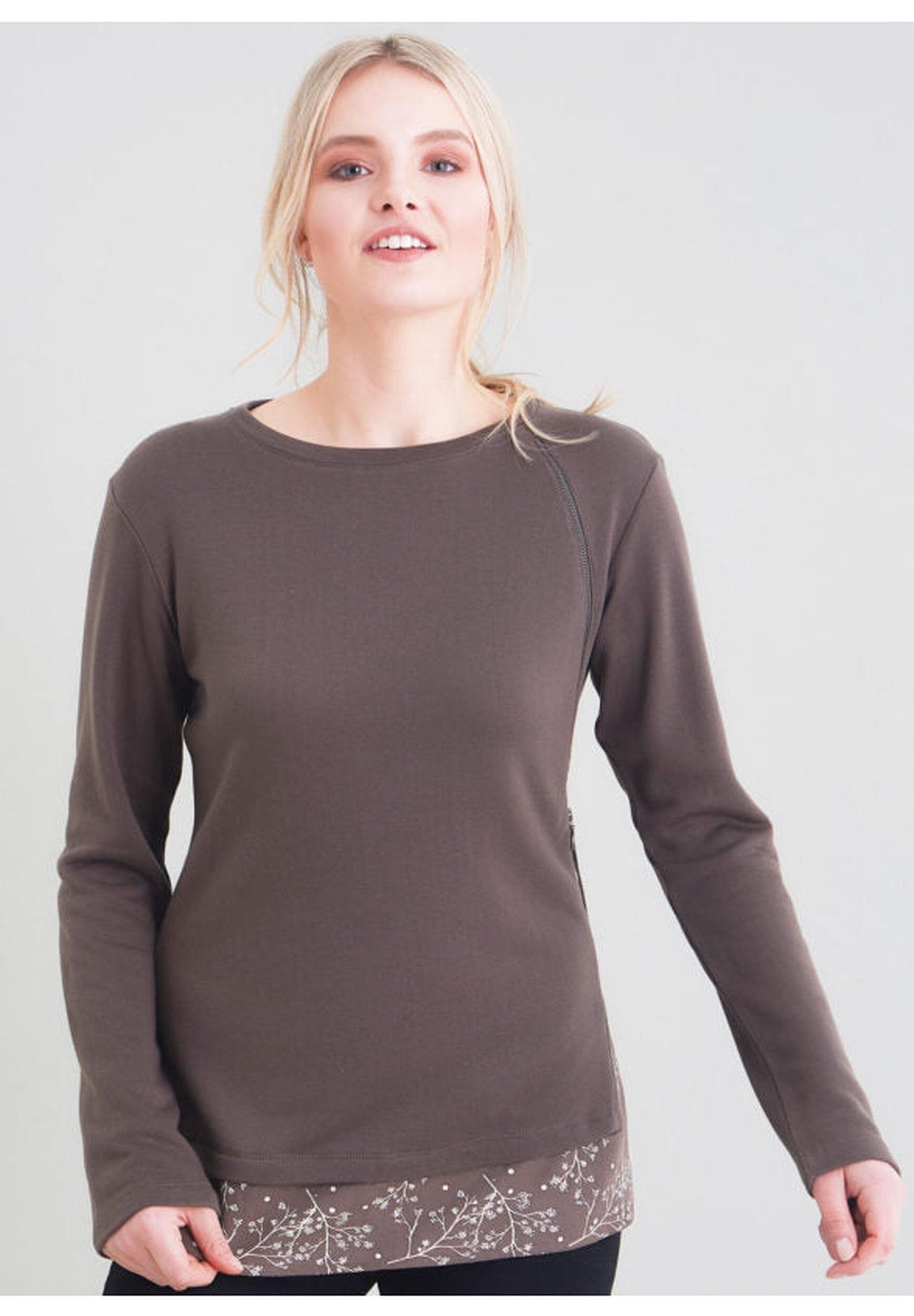 Maglia a maniche lunghe in TENCEL™ Lyocell con dettagli a contrasto sull'orlo