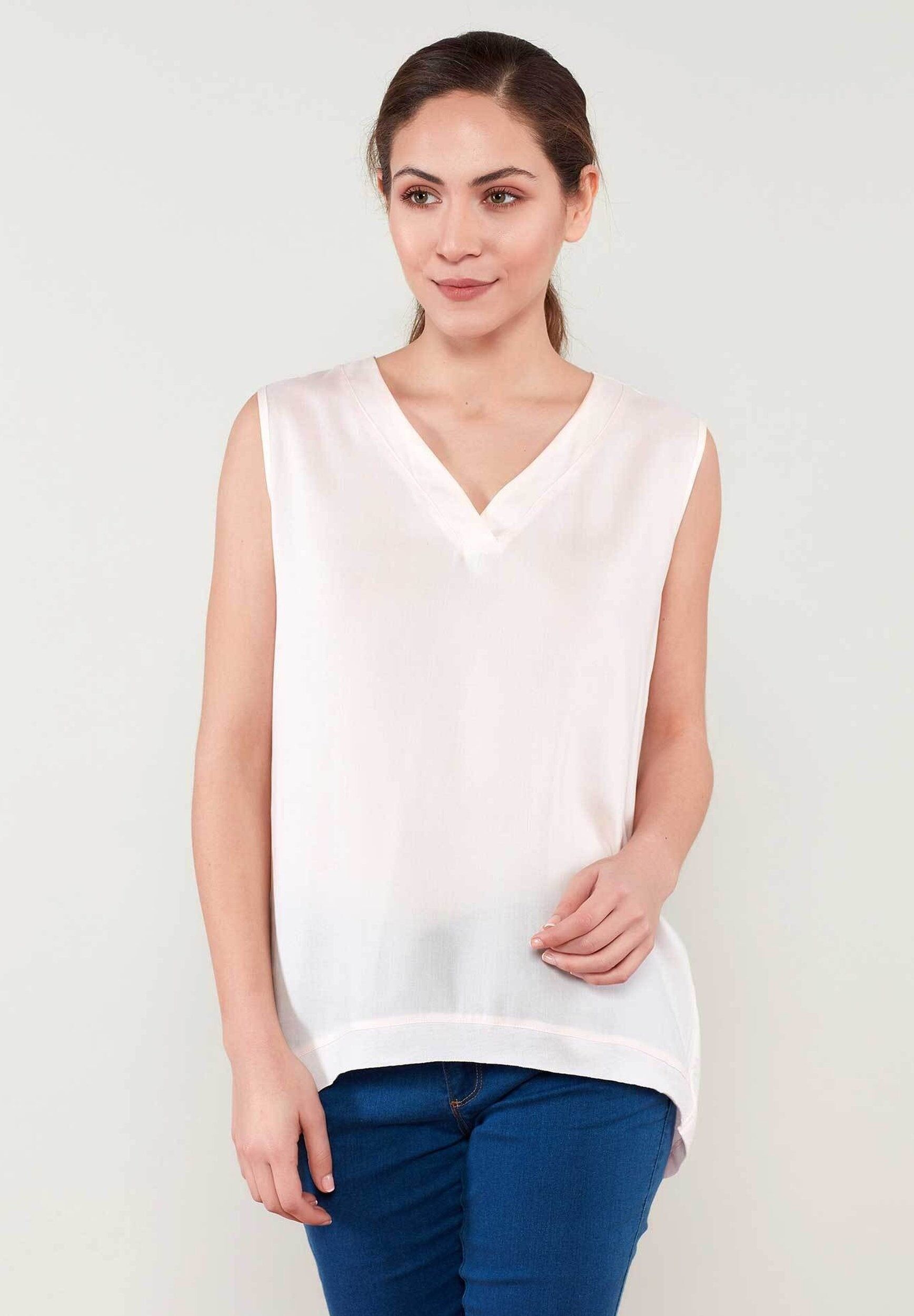 Blusa senza maniche realizzata in TENCEL™ Lyocell con scollo a V