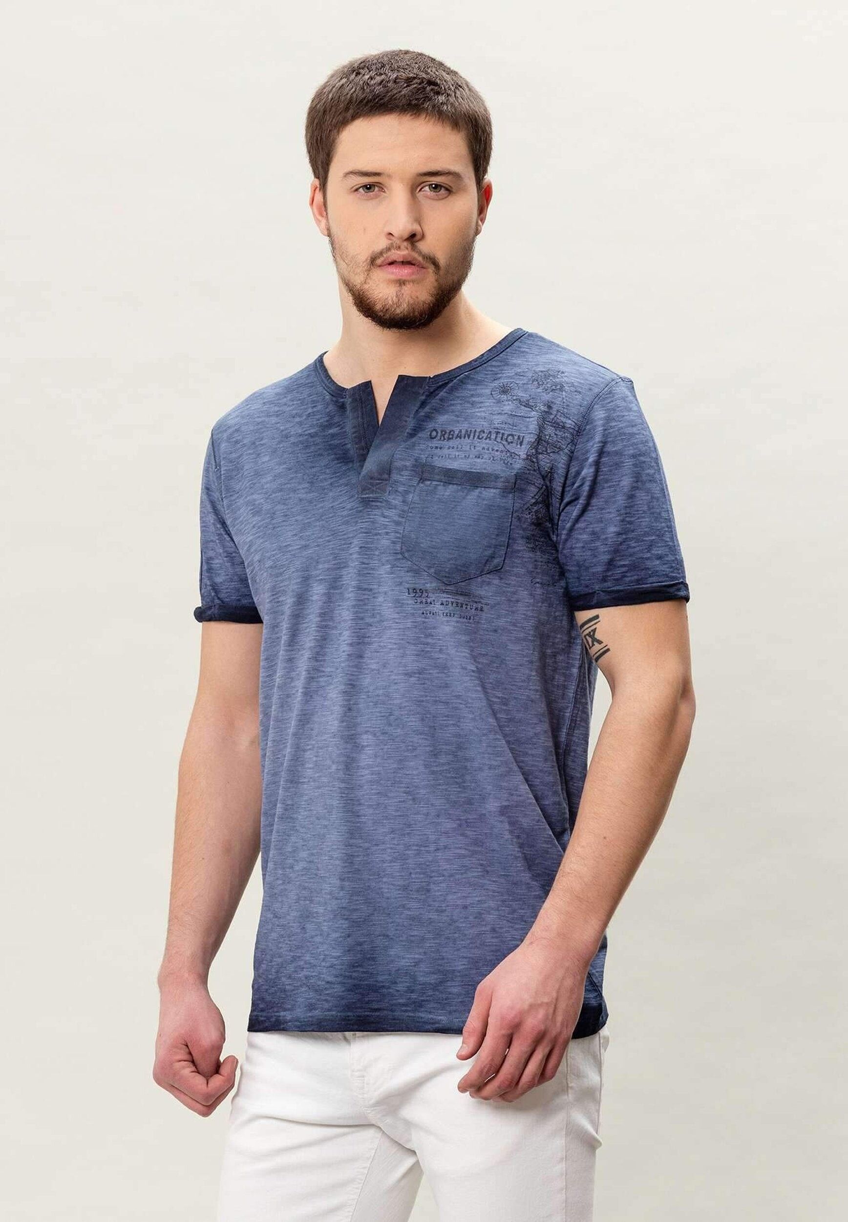 T-shirt Henley in cotone biologico con taschino sul petto