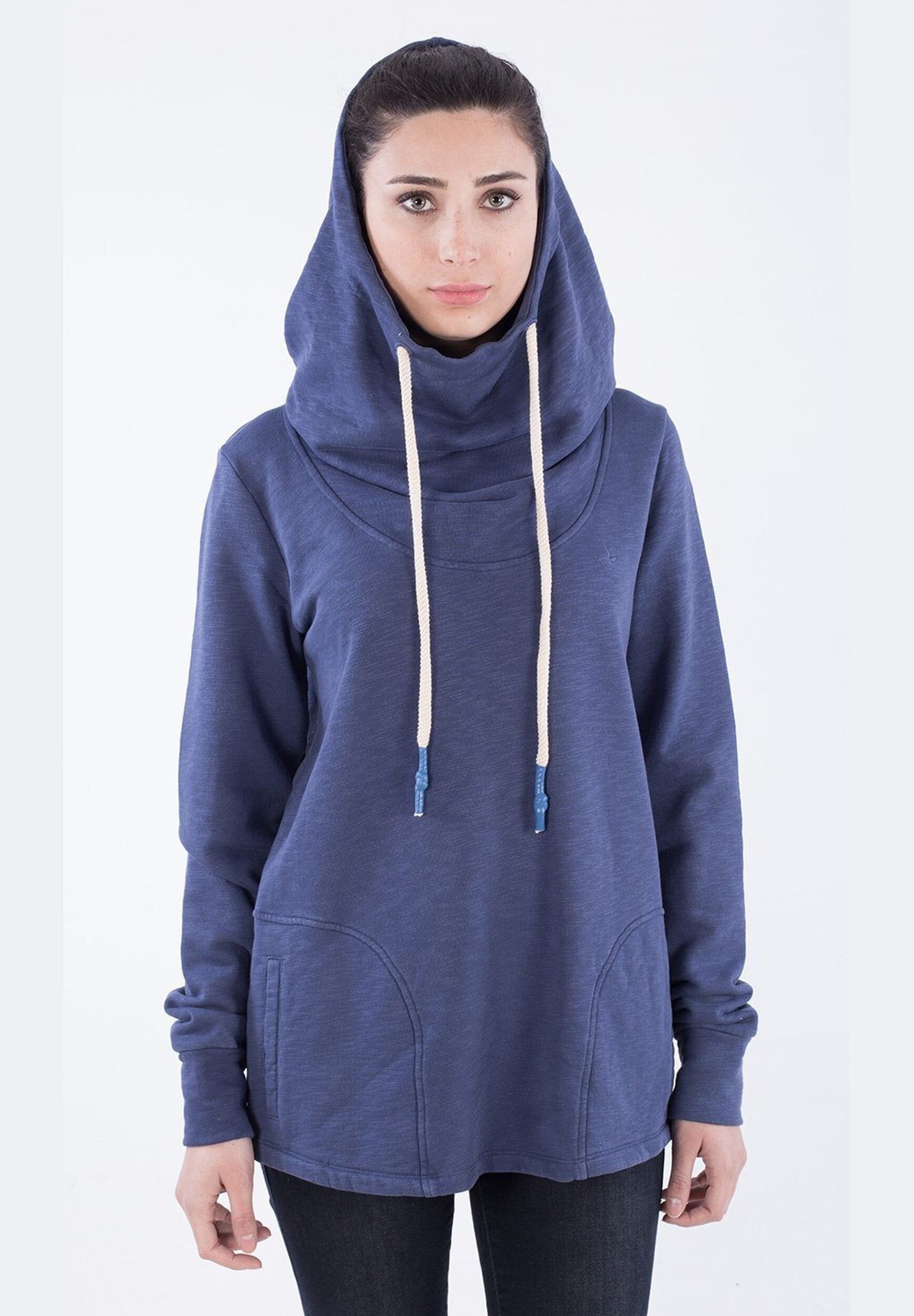 Sweat à capuche teint en pièce en coton biologique