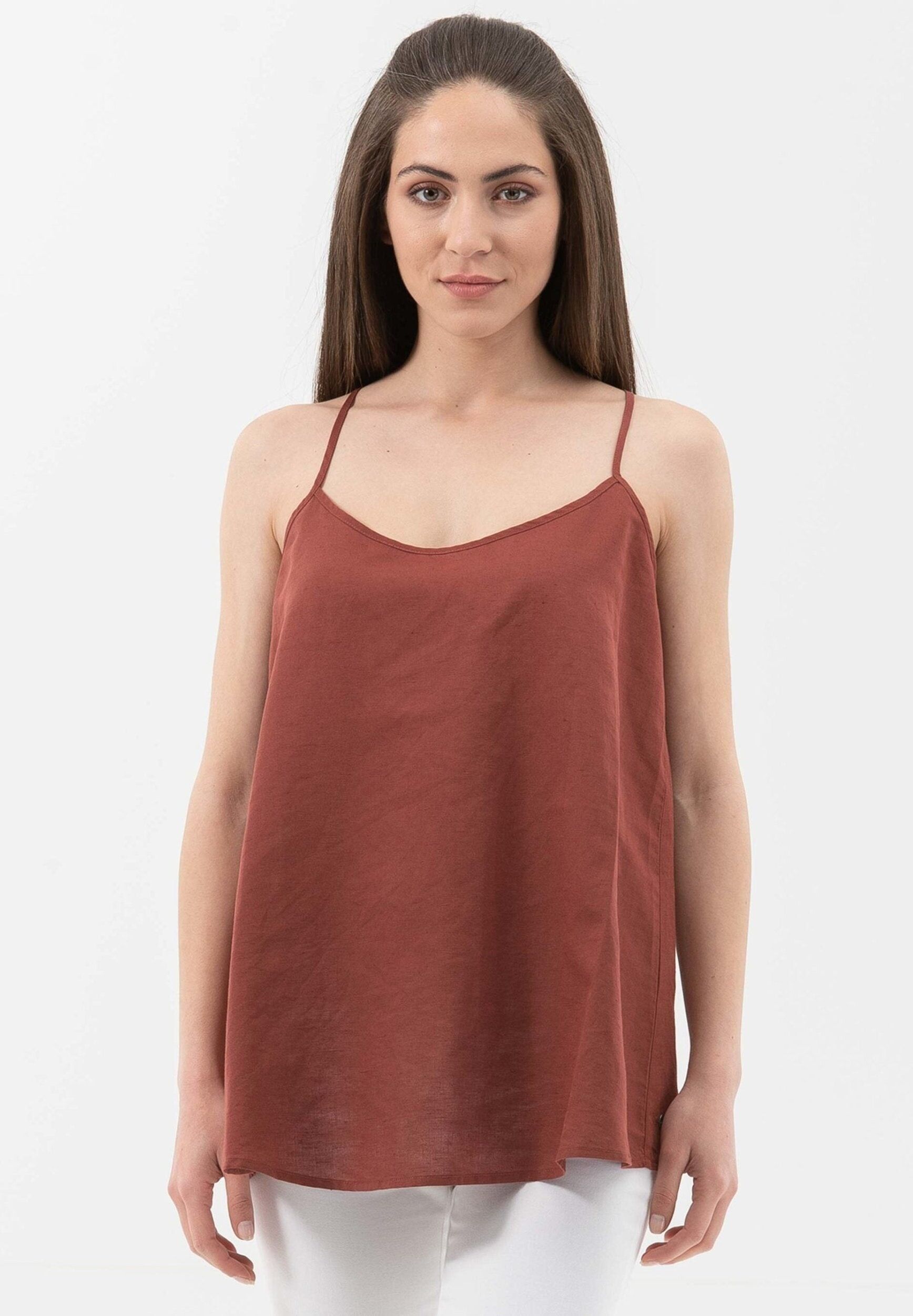 Top con spalline sottili realizzato in lino con cotone biologico