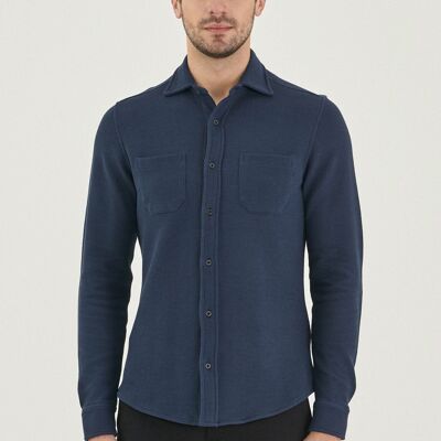 Maglia a maniche lunghe realizzata in cotone biologico