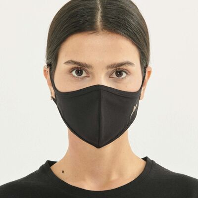 Maschera improvvisata antibatterica e antimicrobica per bocca e naso realizzata in misto cotone