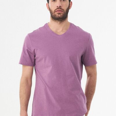 Basic T-shirt made of organic cotton with V-neck