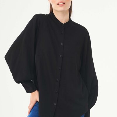 Blouse made from LENZING™ ECOVERO™ viscose