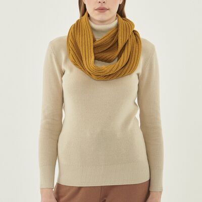 Sciarpa ad anello lavorata a maglia realizzata in lana merino biologica e cotone biologico