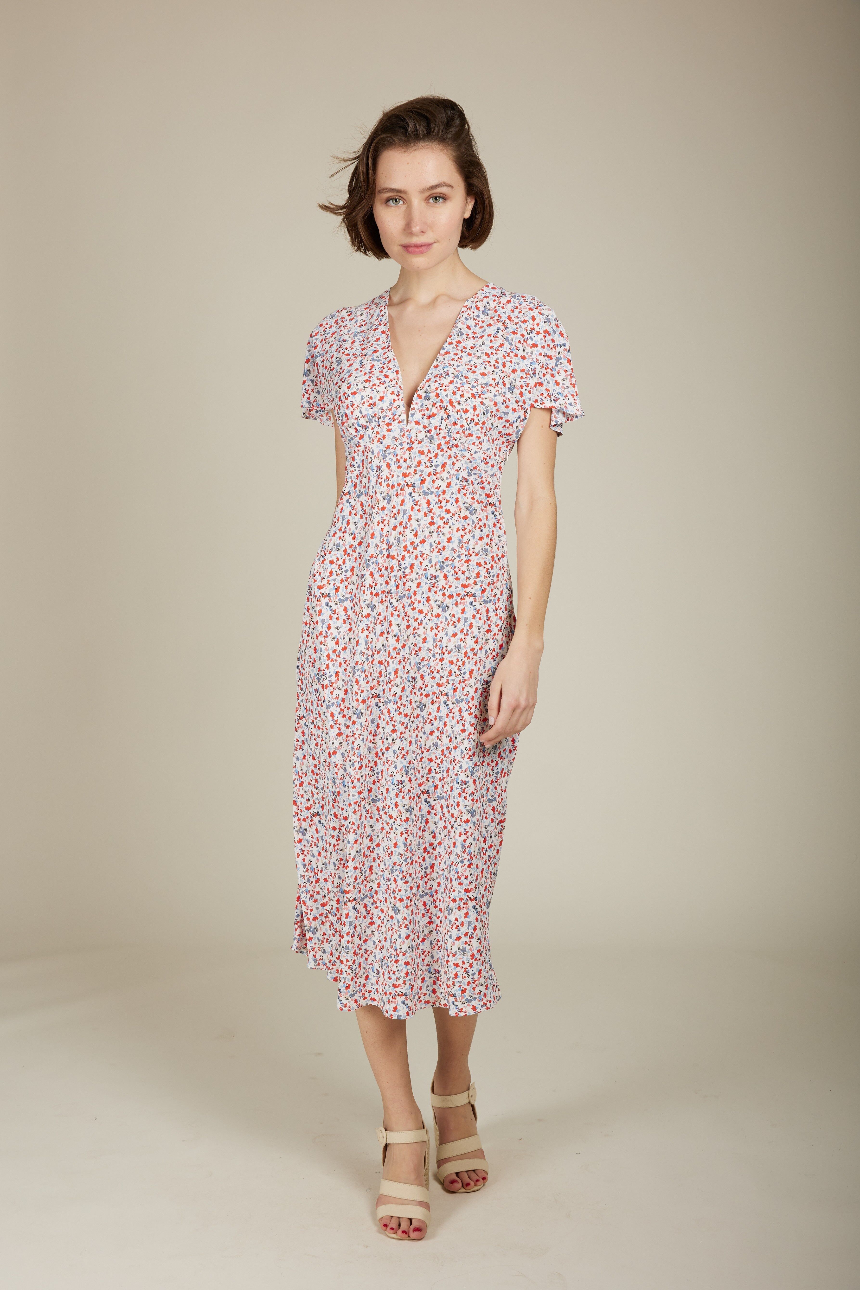 ANGIE – Kurzärmeliges Kleid mit Blumendruck