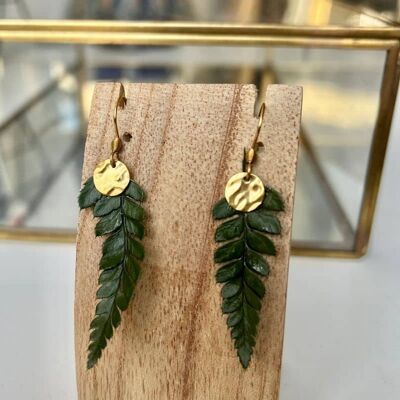 Boucles d'oreilles fleurie Emma en acier inoxydable avec feuilles de fougère stabilisée