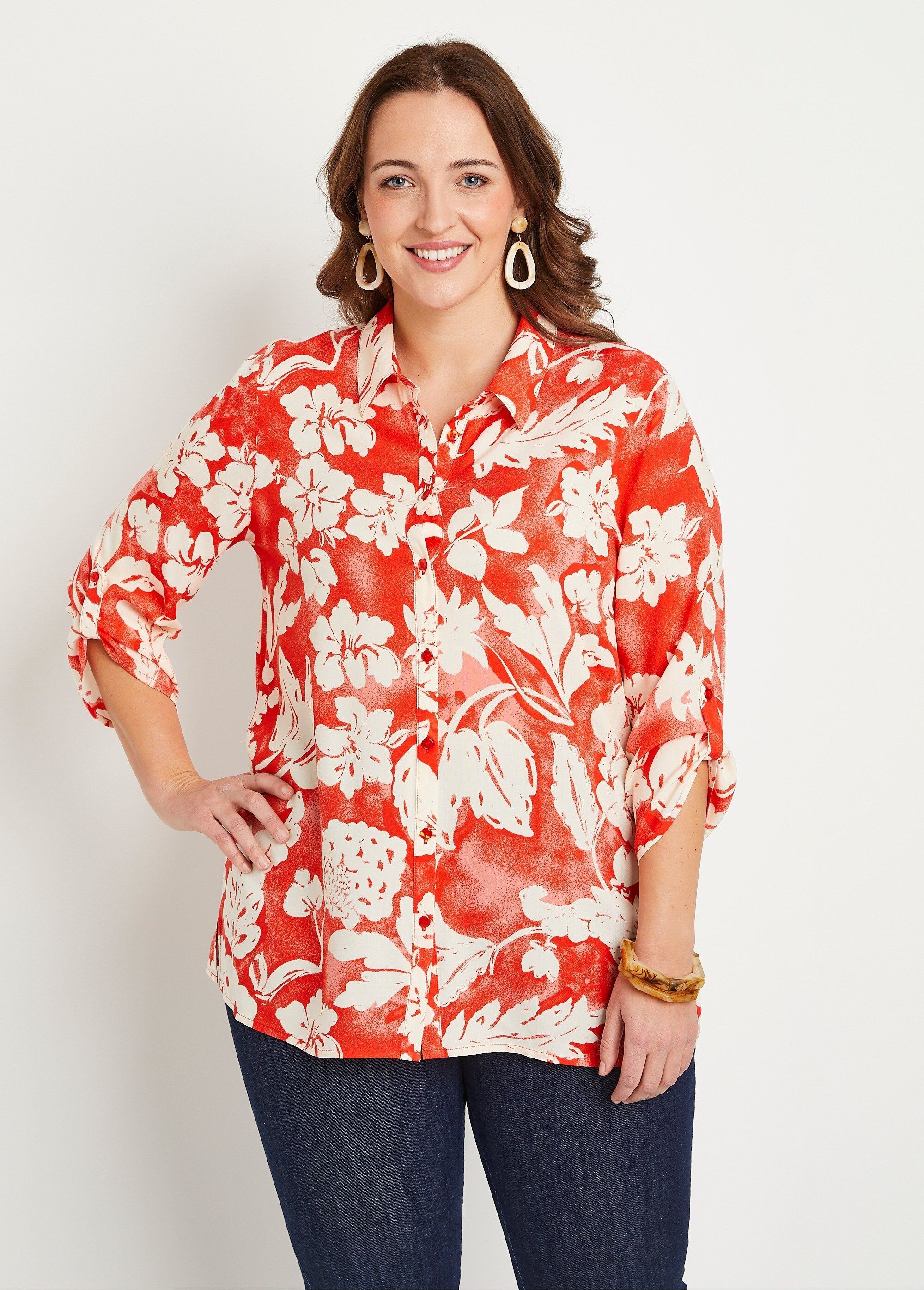 Lockere lange Bluse mit Blumenmuster