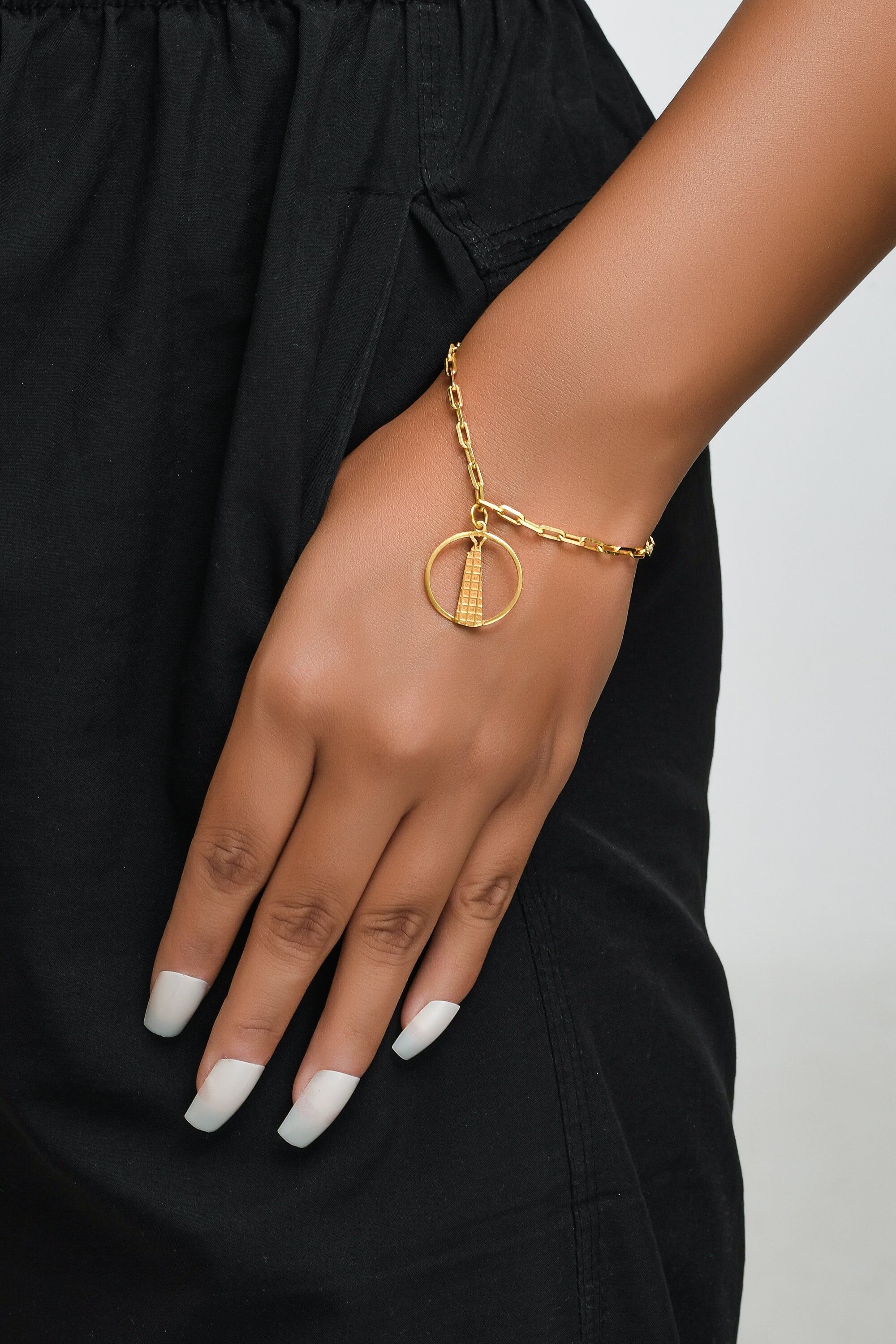 Braccialetto a cerchio pendente Shard Medium