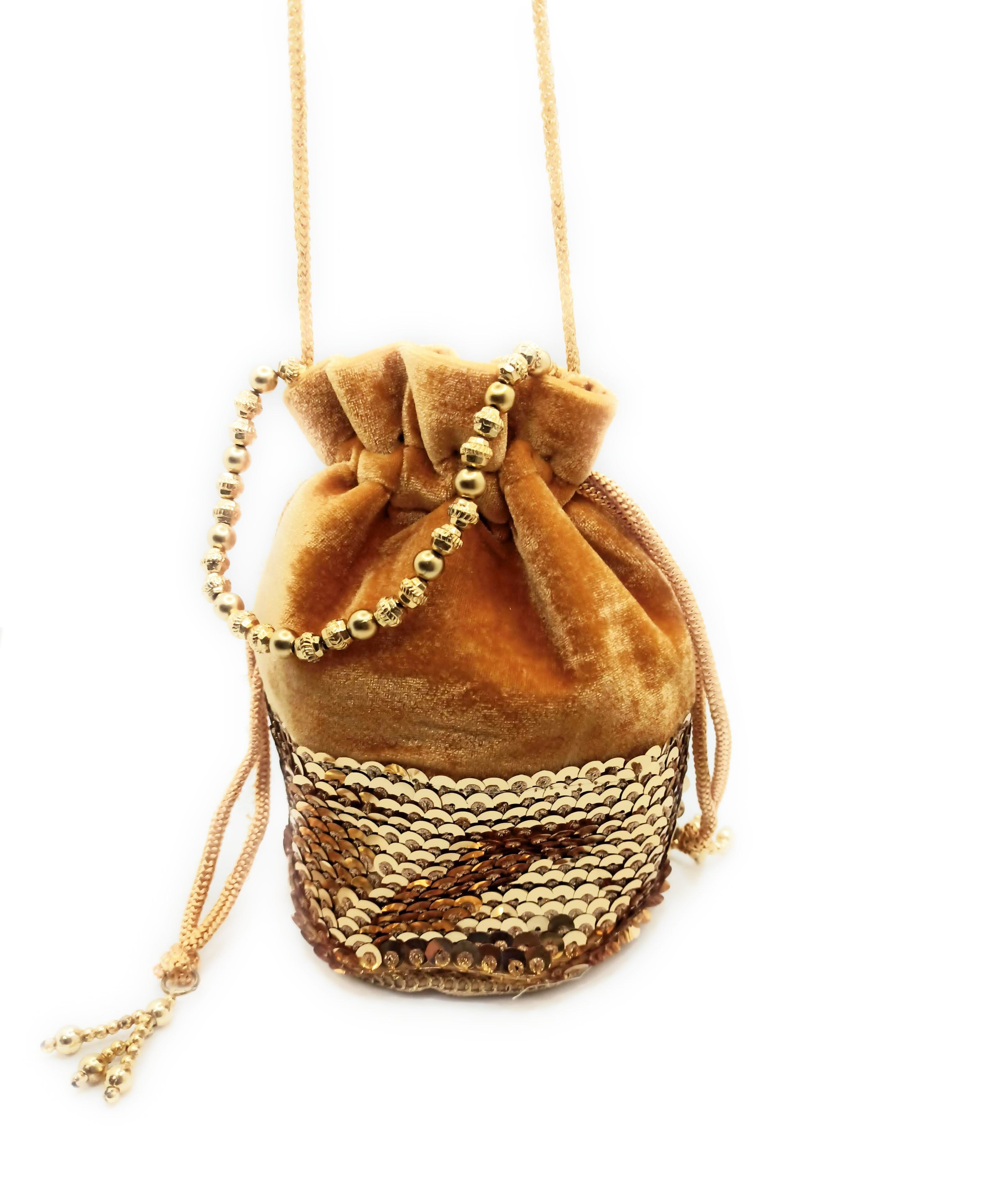 Borsa a mano per feste · Velluto senape