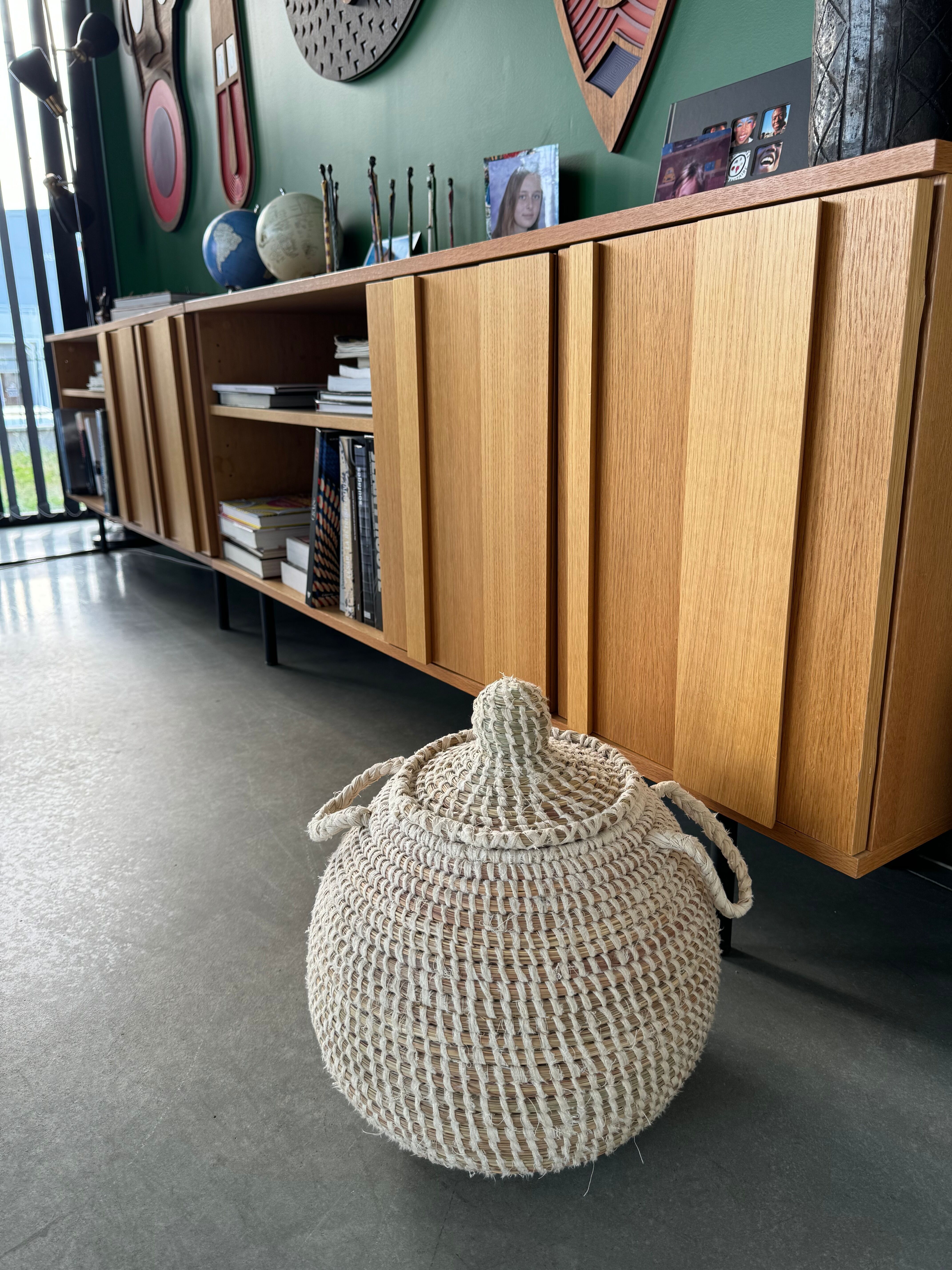 Doum Coton white laundry basket, small model