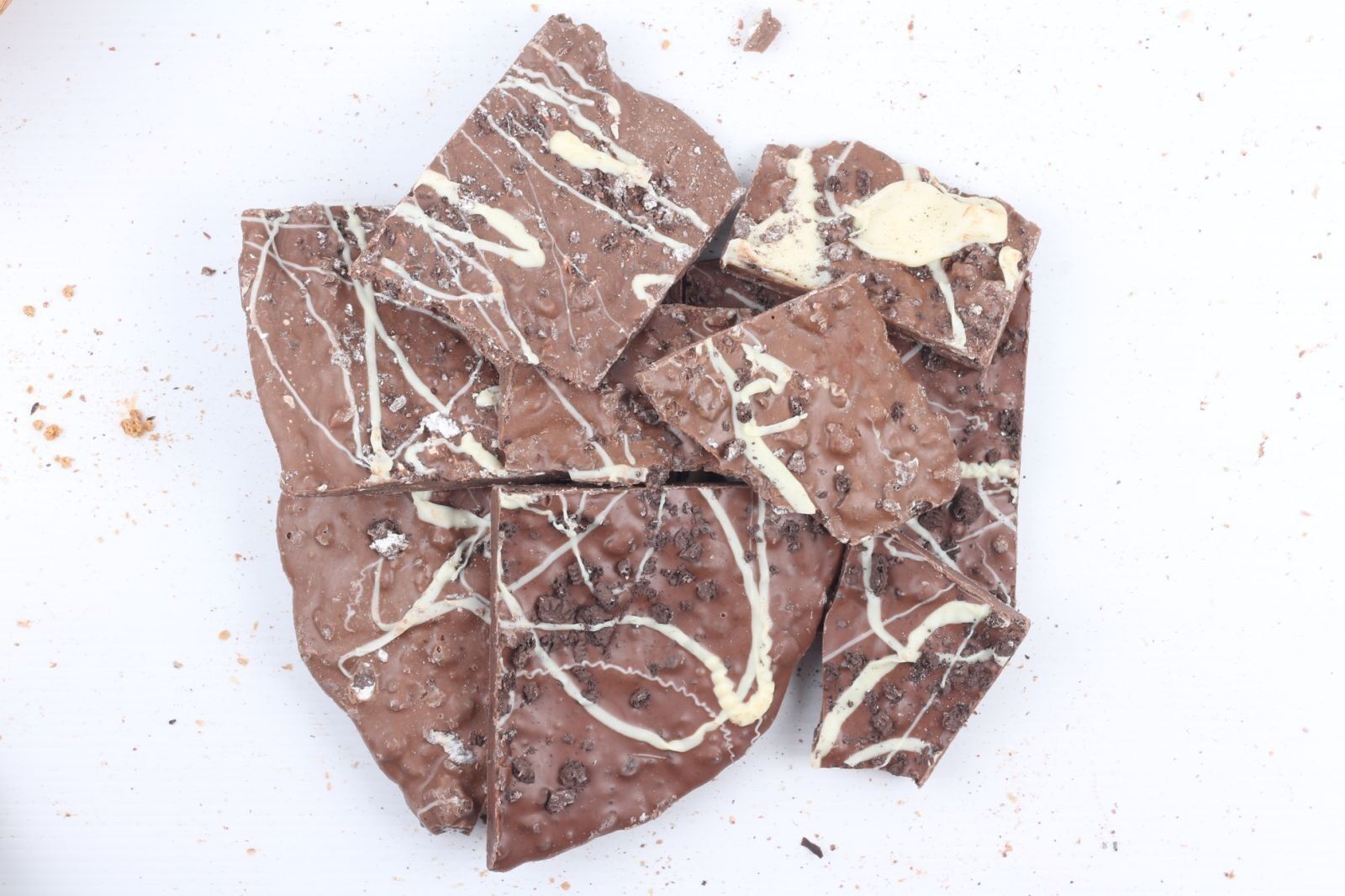 Cioccolato al latte con Oreo