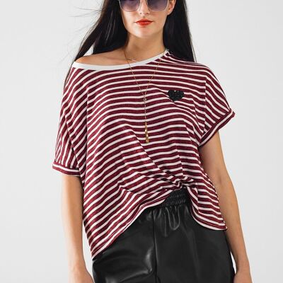 t-shirt bordeaux à larges rayures avec décoration coeur en sequins