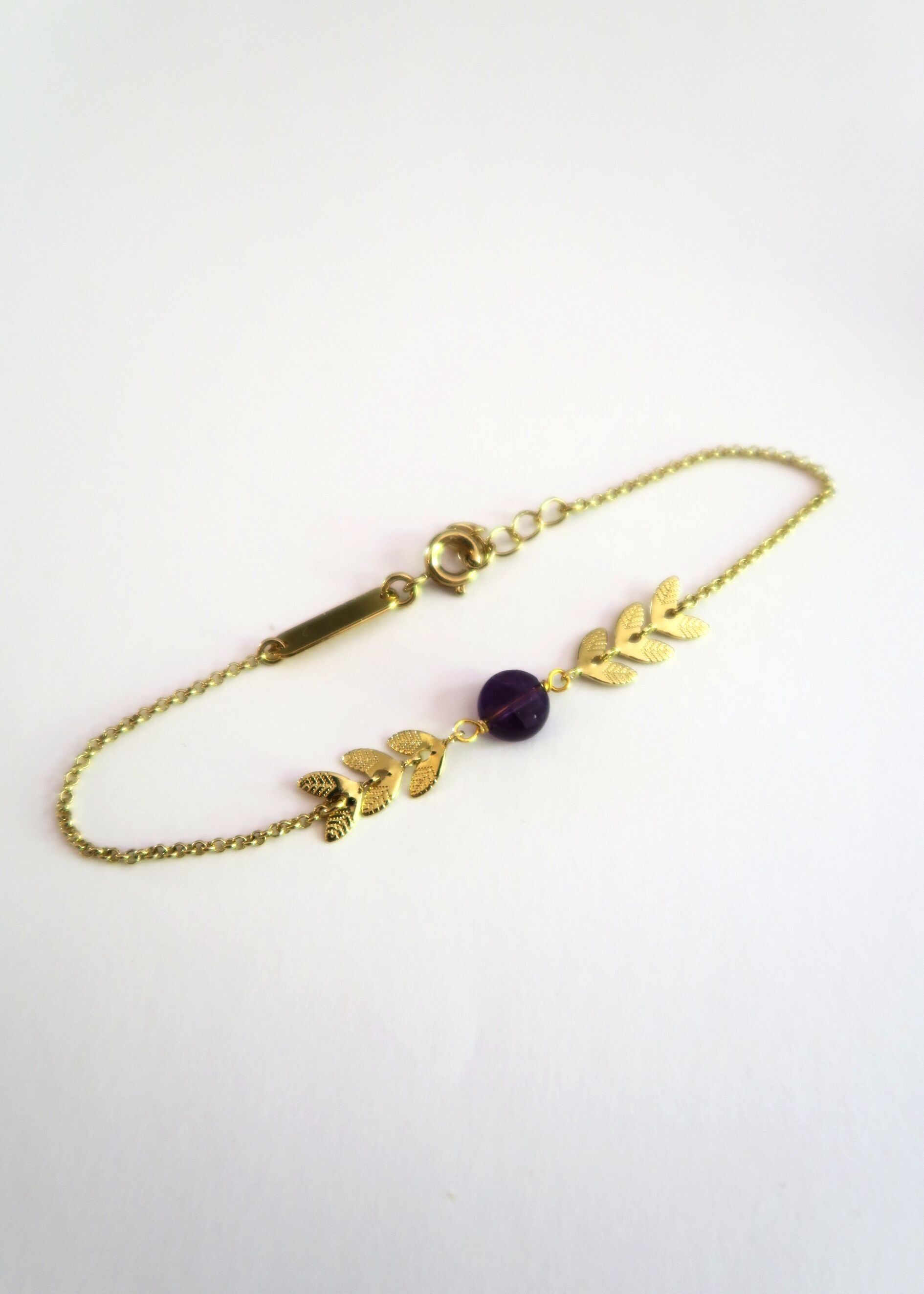 Feines Goldarmband mit Epi-Kette und Amethyststein – Mini-Gaya