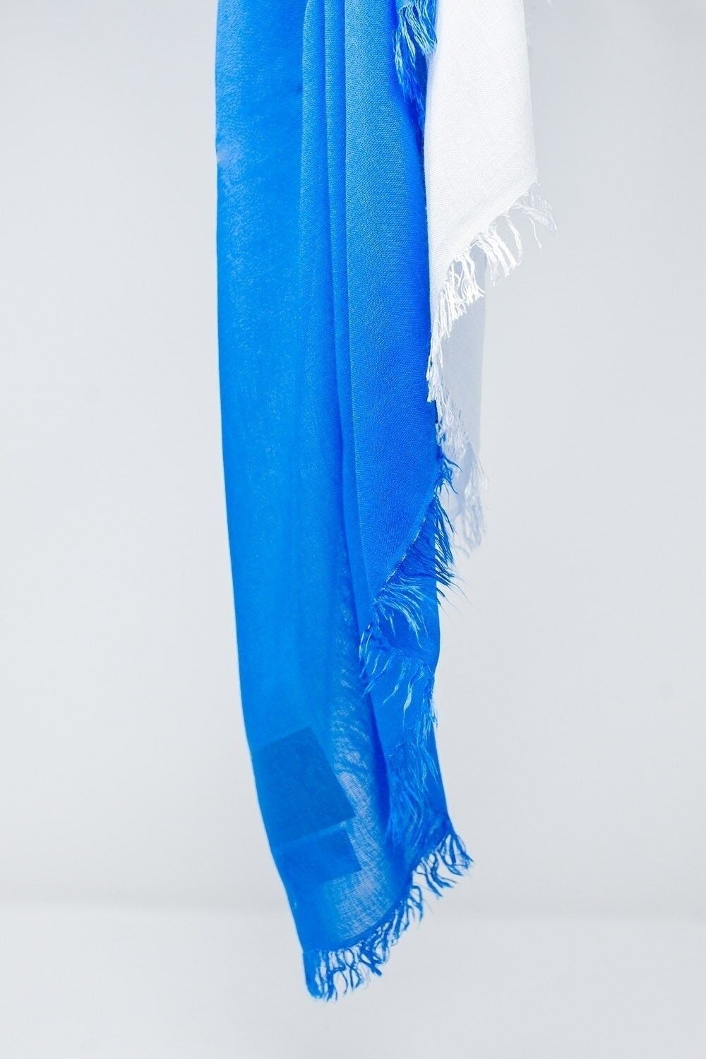 Sciarpa leggera in blu