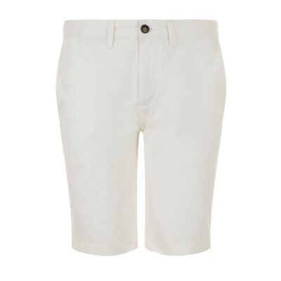 Bermuda shorts white