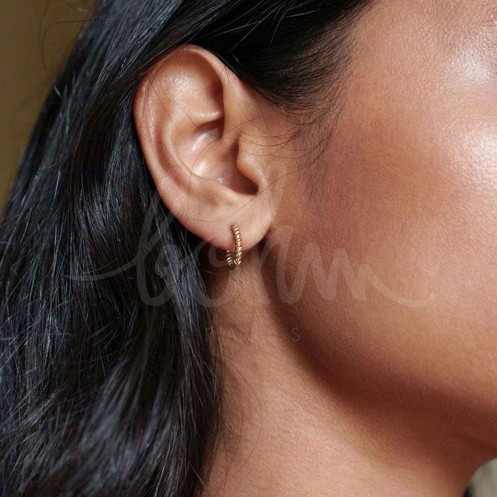 Soizic Mini-Creolen – 13 mm gedrehter Ring