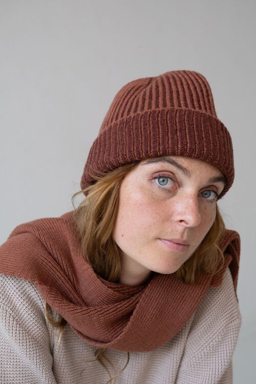 Tayo chunky wool scarf in red