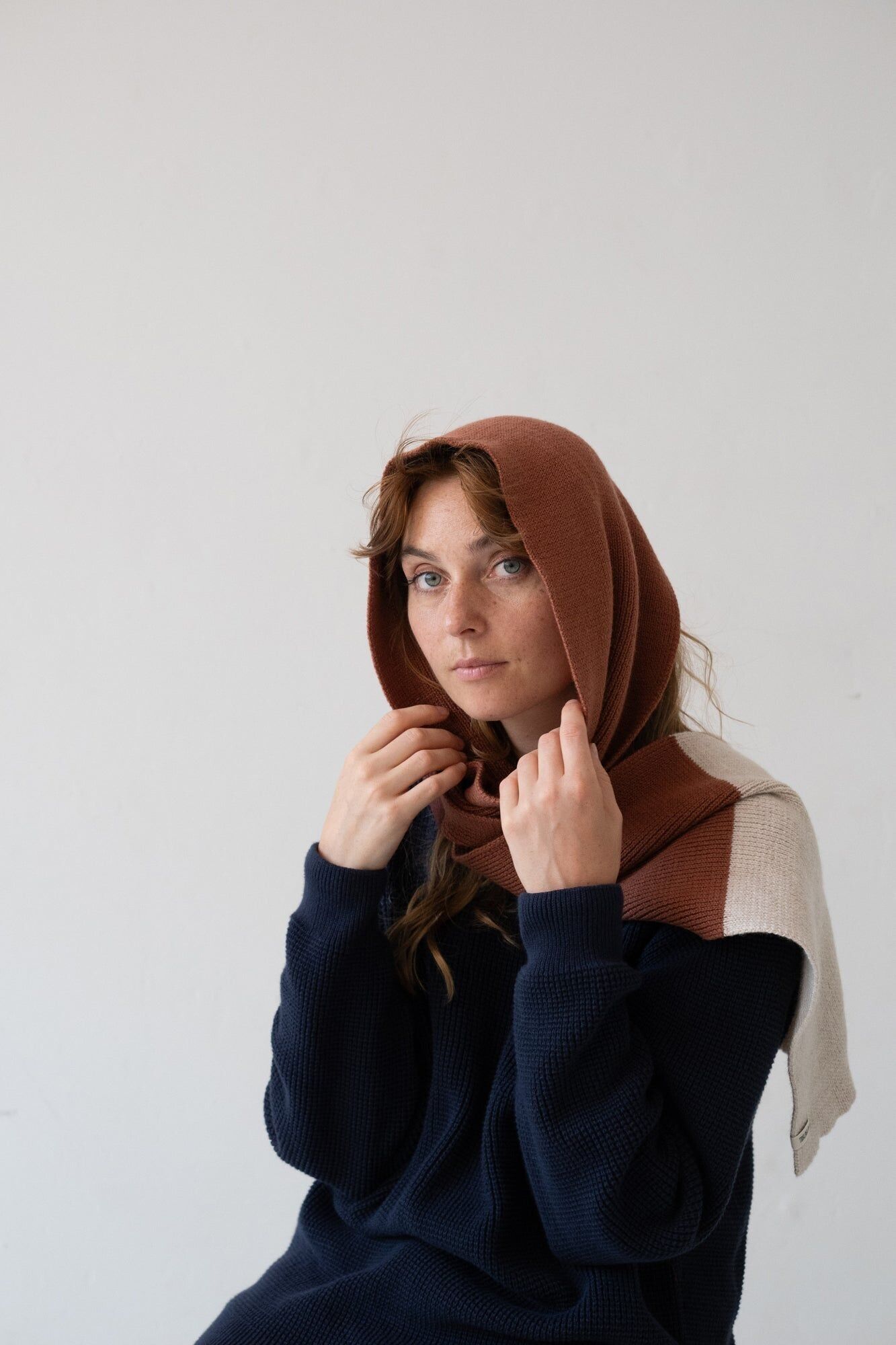 Sciarpa Tayo in lana grossa color rosso tricolore