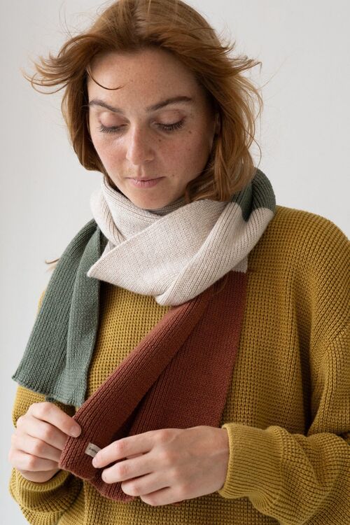 Tayo chunky wool scarf in three-tone beige