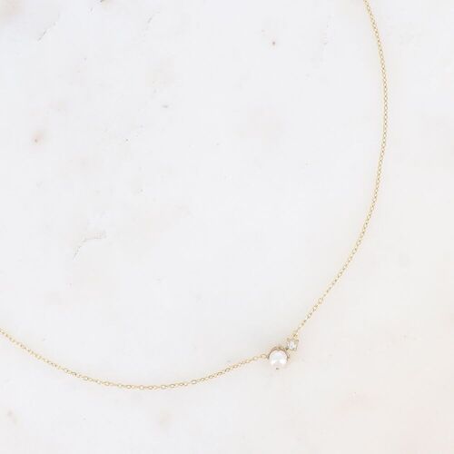 Collier - petite perle en résine blanche et cristal taillé