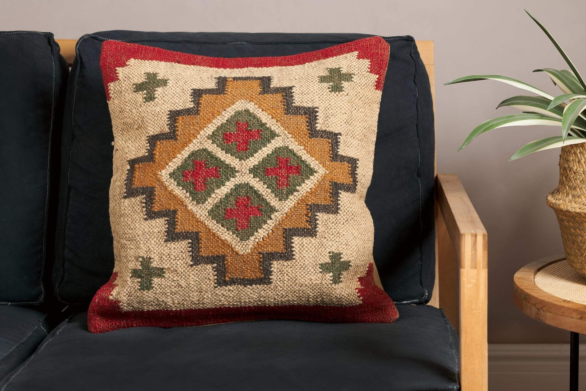 Kissenbezug „Maara“ aus Jute