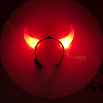Cornes du diable LED rougeoyante