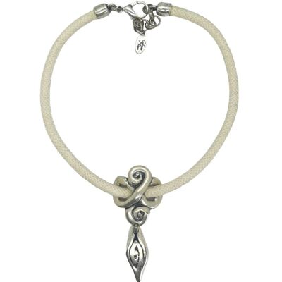 Collar Nautilus en plata chapado y cordón crema