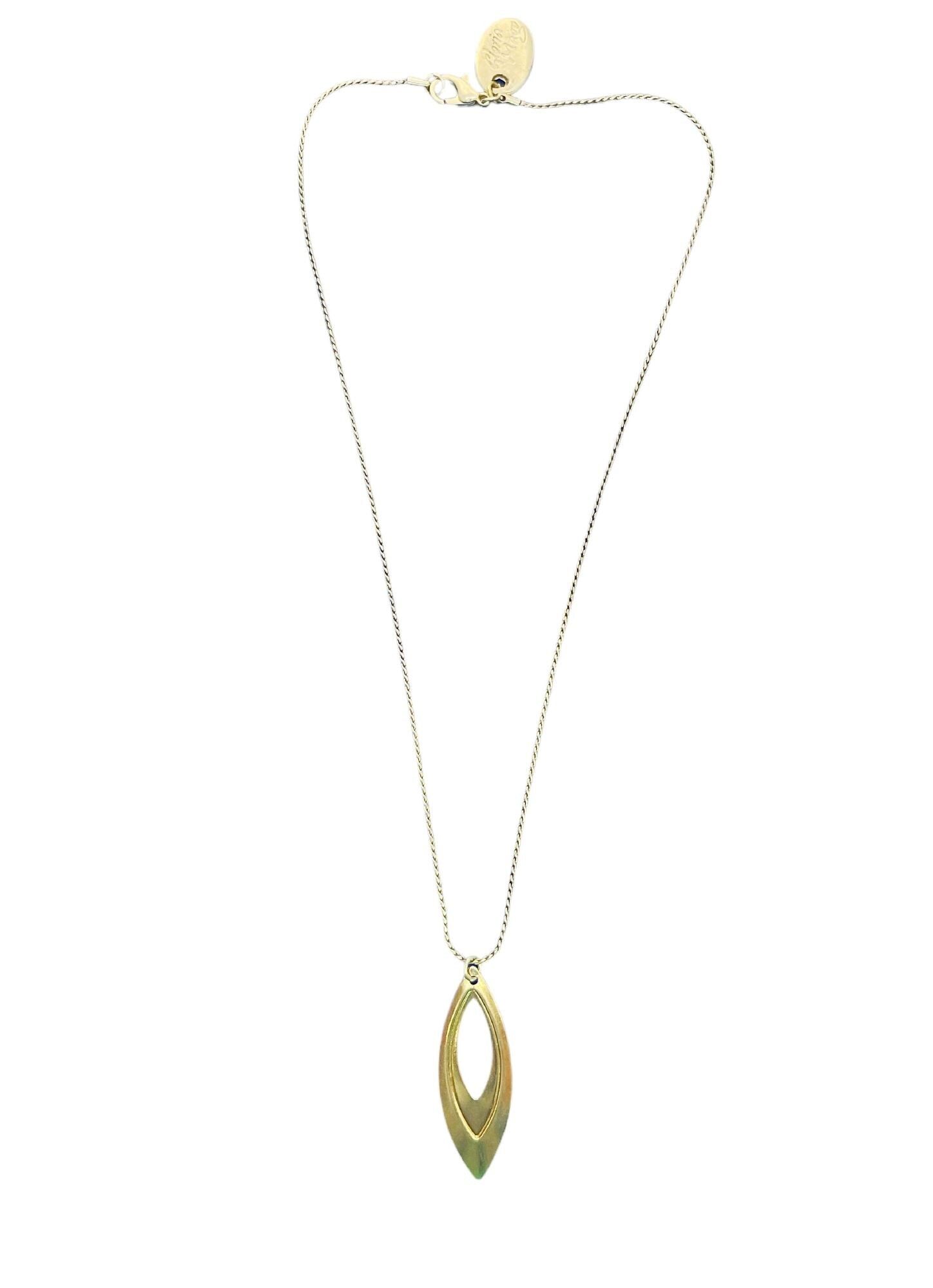 Collana pasquale in ottone placcato. 40 cm