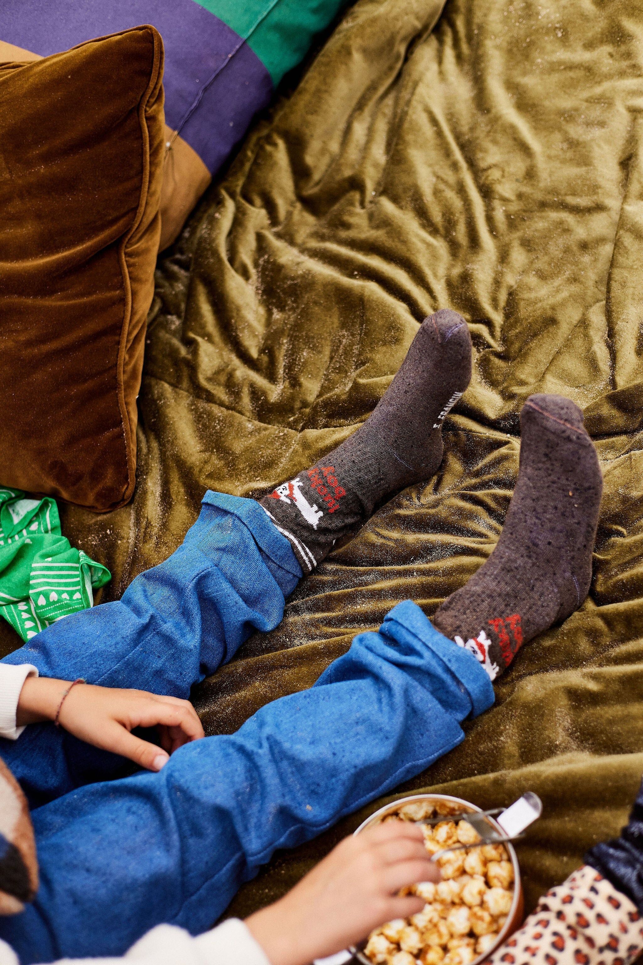 Georgette kid sock ##2799G tennis dog