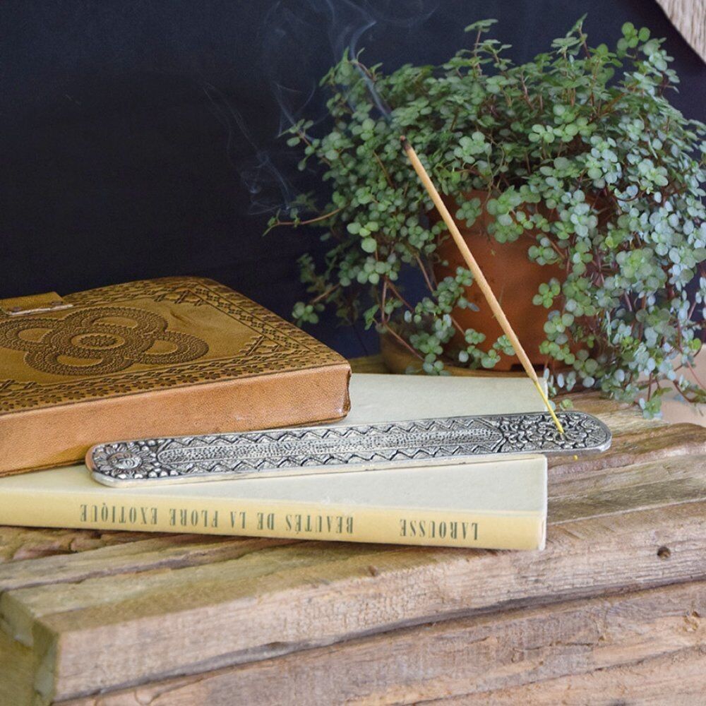 Porta incenso in bastoncino di metallo con motivo a triangolo