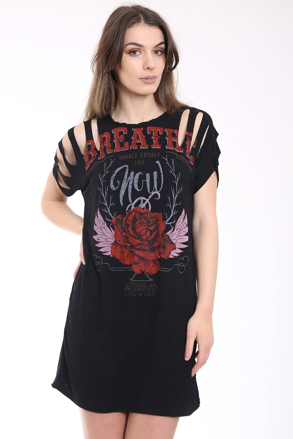 Abito lungo con stampa a rose e maniche a taglio Breathe