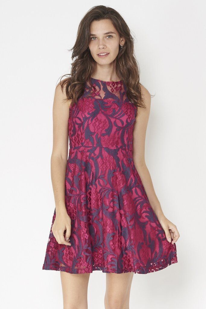 Abito skater con fodera in pizzo floreale