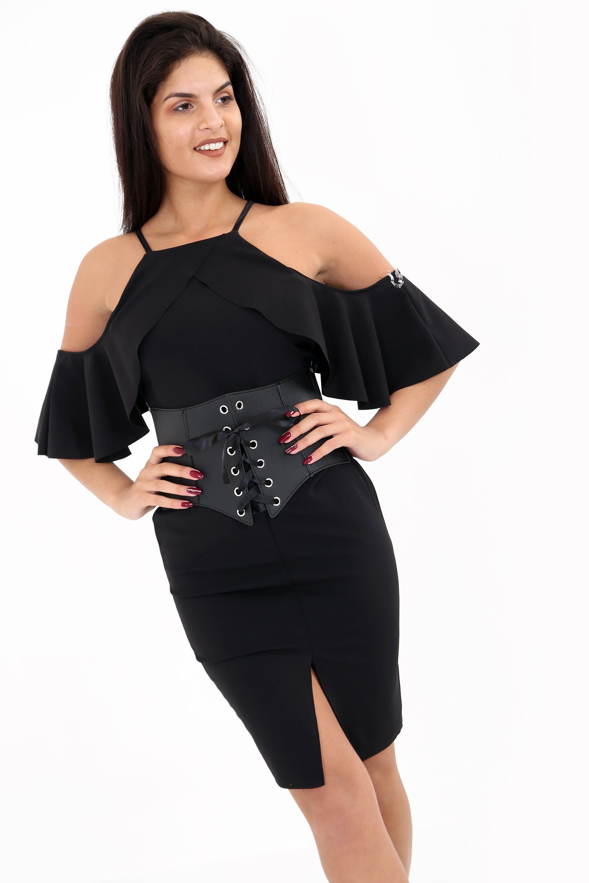 Abito con balze e spalle scoperte e cintura corsetto