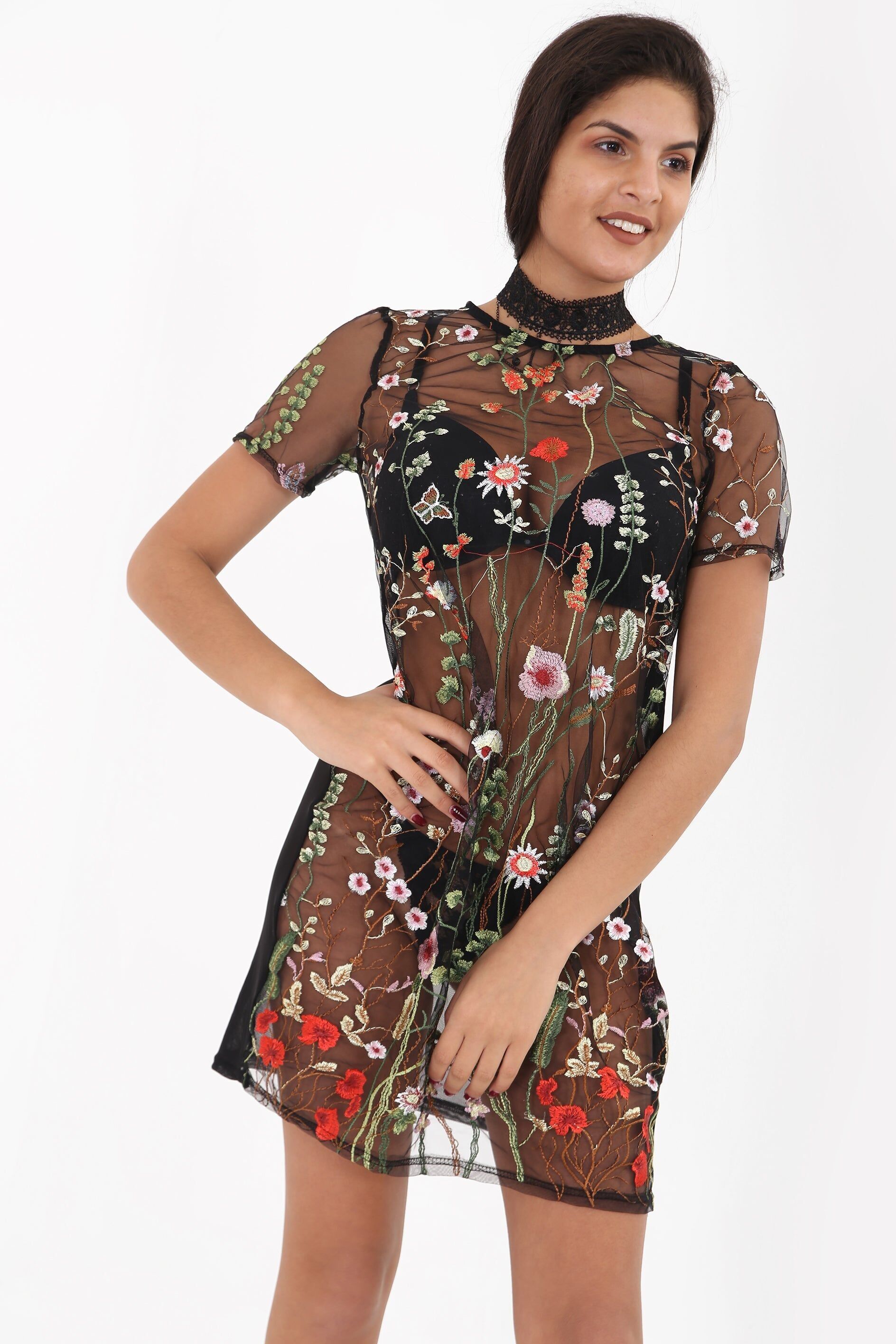 Abito trasparente ricamato floreale