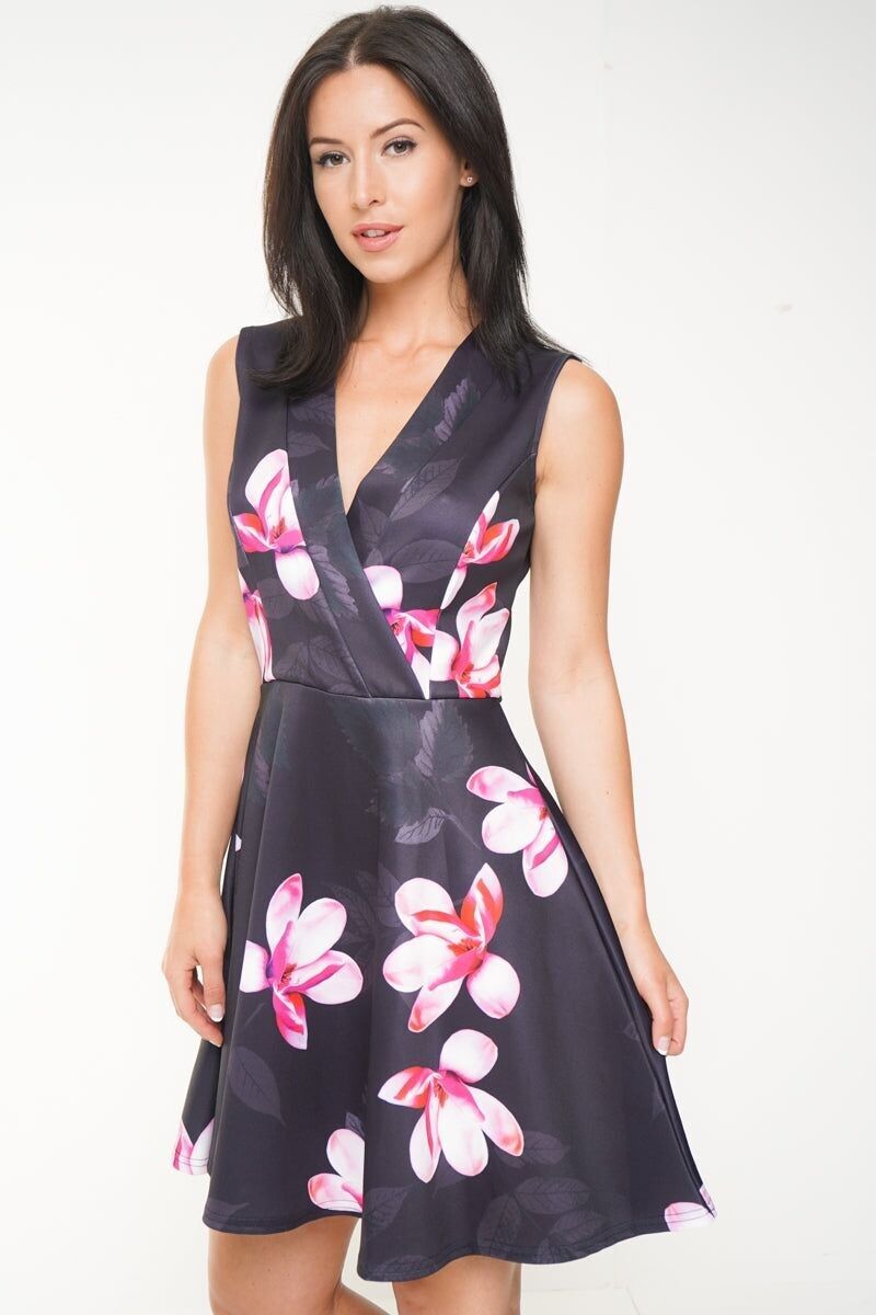 Abito skater con stampa floreale e avvolgente sul davanti