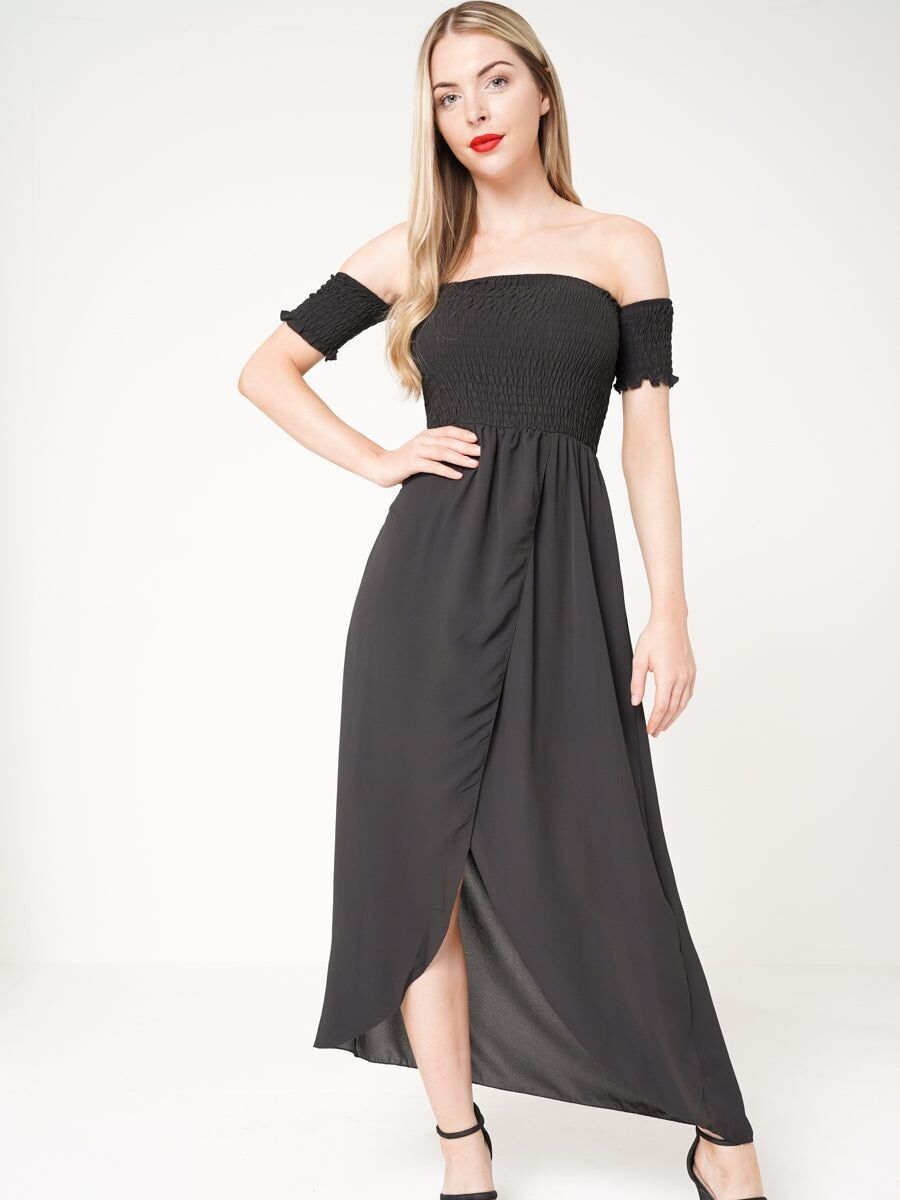 Abito lungo arricciato con scollo a V