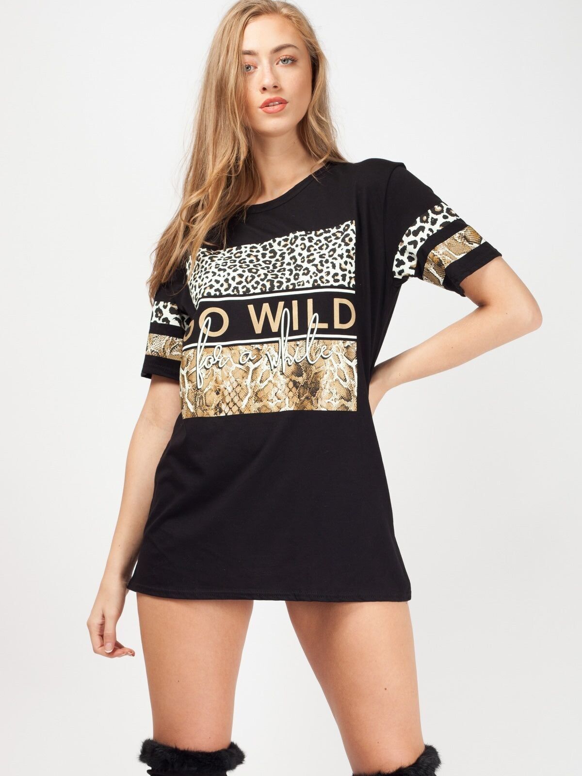 T-shirt stampata oversize Go Wild