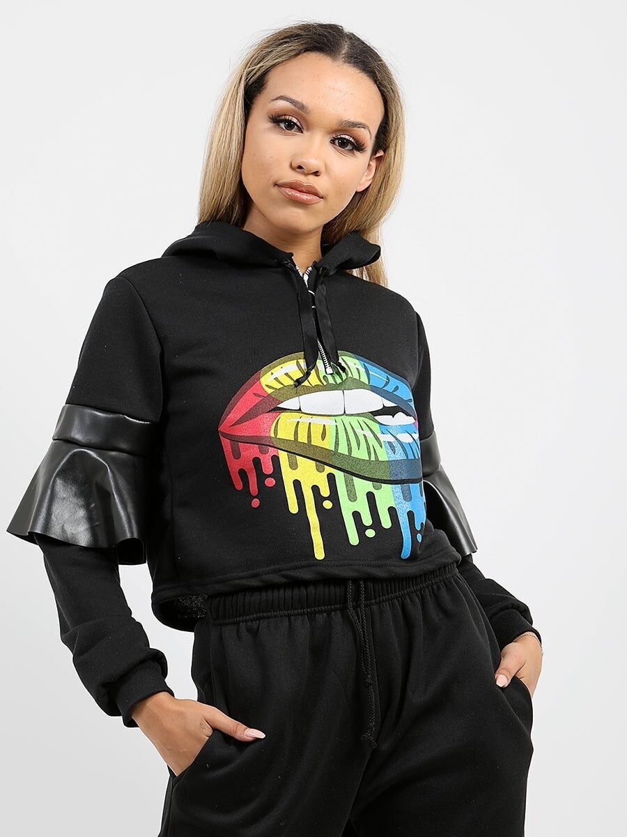 Felpa con cappuccio e stampa labbra con maniche a balze in PU