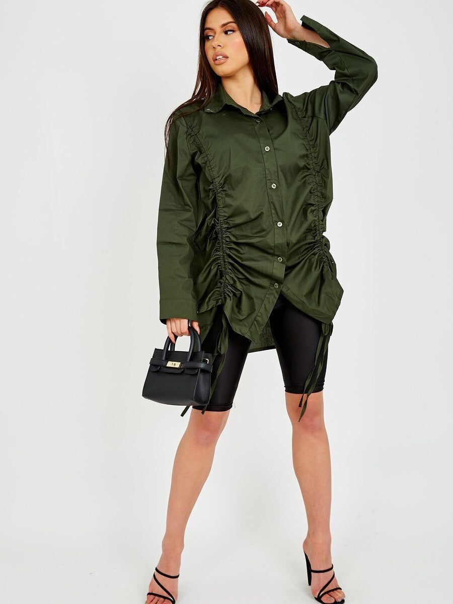 Hemdblusenkleid mit Kordelzug, Rüschen und Knöpfen