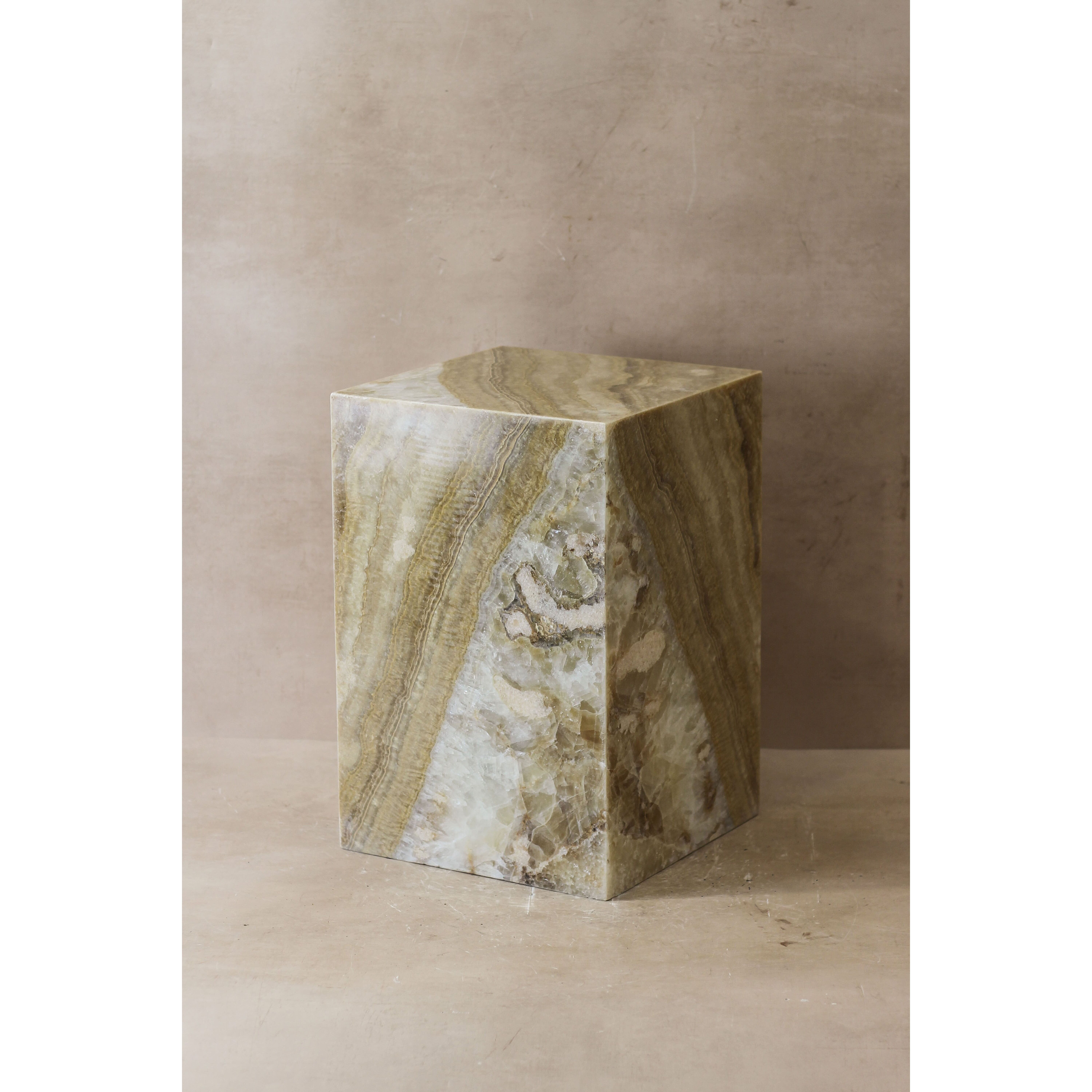 Table d'appoint sur pied en onyx - N° 2